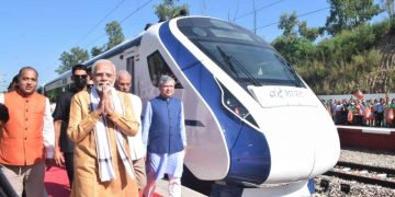 pm modi in himachal 4th vande bharat train